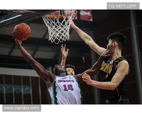 广厦与广东篮球对决精彩直播全程回顾与分析