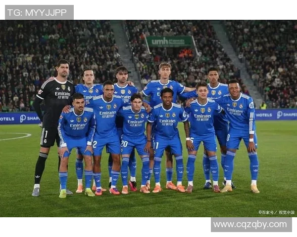 西赛流浪与墨尔本城的激烈对决展现足球魅力与团队精神的巅峰之战