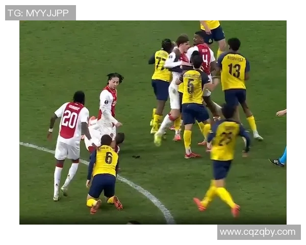 阿贾克斯与里昂的精彩对决揭示欧洲足球新格局