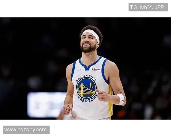 克莱汤普森的篮球传奇之路与勇士队的辉煌时刻回顾