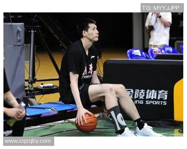 任骏飞领衔广东男篮再创辉煌助力球队征战新赛季的精彩表现与期待