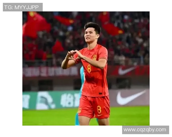 卡塔尔与中国足球对决的精彩瞬间与球场氛围全景回顾