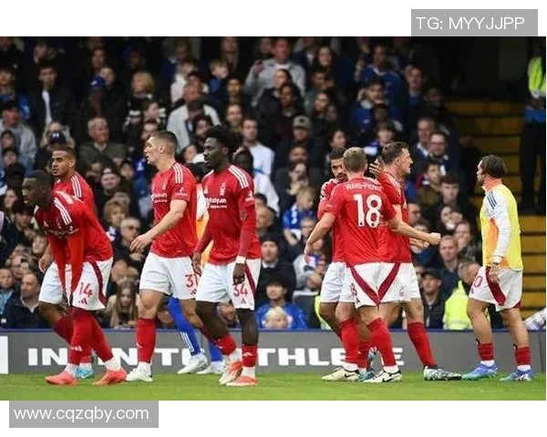 英联杯焦点战曼联迎战切尔西双方争夺晋级名额的激烈对决