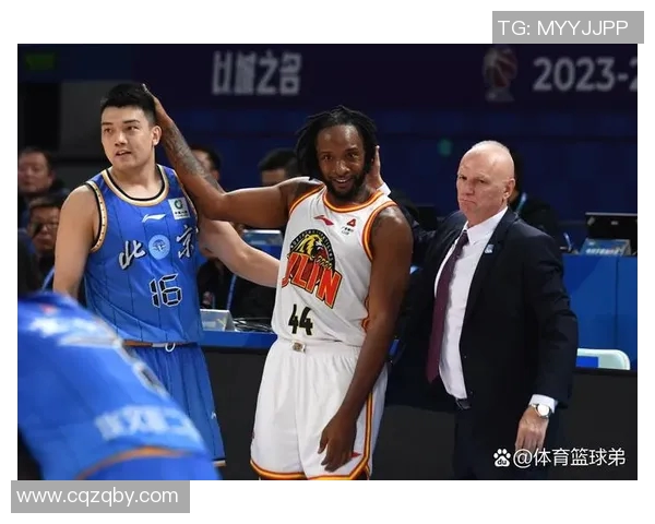 辽宁队与北京队激战正酣直播盛况尽在眼前 辽宁队与北京队激战正酣直播盛况尽在眼前