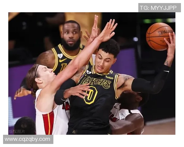 360欧国联精彩对决德国队迎战西班牙队激情碰撞引发球迷热议