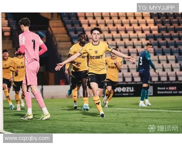 切尔西主场迎战哈德斯菲尔德争夺英超宝贵三分的激烈对决