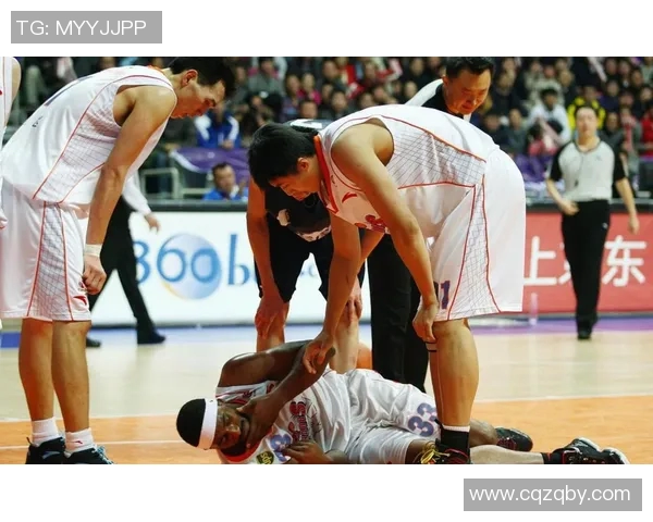 戴森丹尼尔斯的崛起之路:从青涩新秀到篮球明星的成长历程 戴森丹尼尔斯的崛起之路:从青涩新秀到篮球明星的成长历程