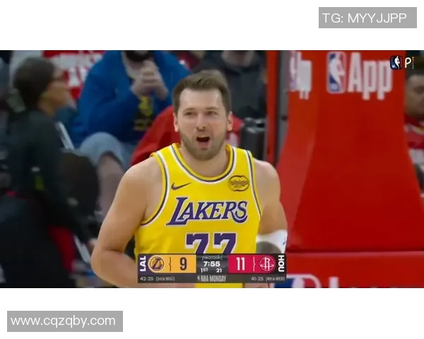 湖人队与火箭激战全场精彩集锦回顾与分析