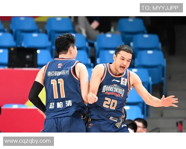 西热力江的篮球之路：从新疆少年到CBA明星的奋斗历程与梦想追逐